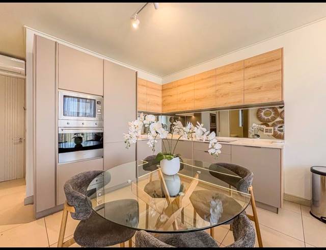 2 BEDROOM PROPERTY TO RENT IN ROSEBANK